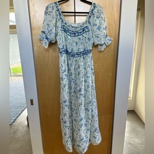 Doen blue floral Eclipse nightgown